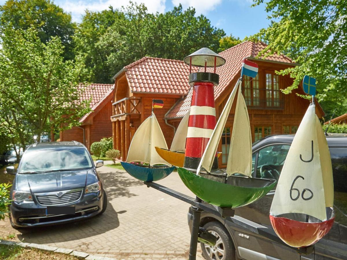 Strandschloesschen Sellin - Haushaelfte 2 Exterior foto